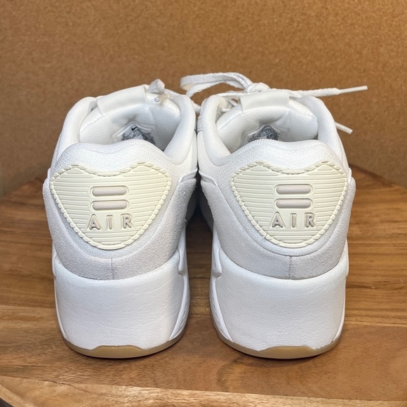 Nike
air max 90
LV8
Brand new - Picture 6 of 14